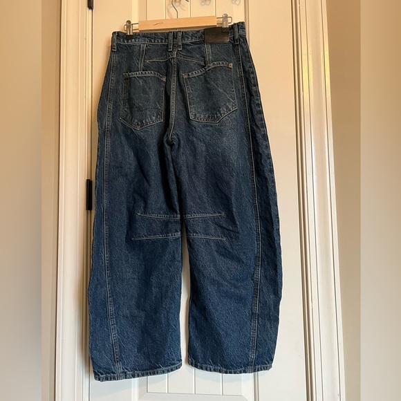 We The Free Good Luck Mid Rise Barrel Jeans Size 27 Dark Wash - Picture 5 of 14